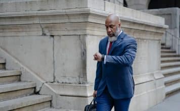 Trouver facilement un emploi en poste de direction