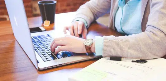 Formation professionnelle : pourquoi opter pour des formations à distance ?