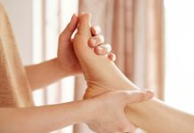 Pourquoi une formation solide change tout en réflexologie et santé Réflexologie et santé : l'importance d'une formation solide